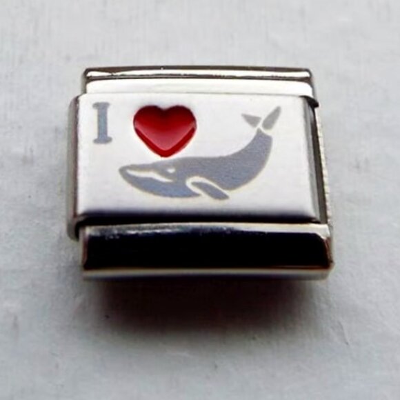 I red enamel heart whale laser 9mm stainless steel Italian charm bracelet link - Picture 1 of 2